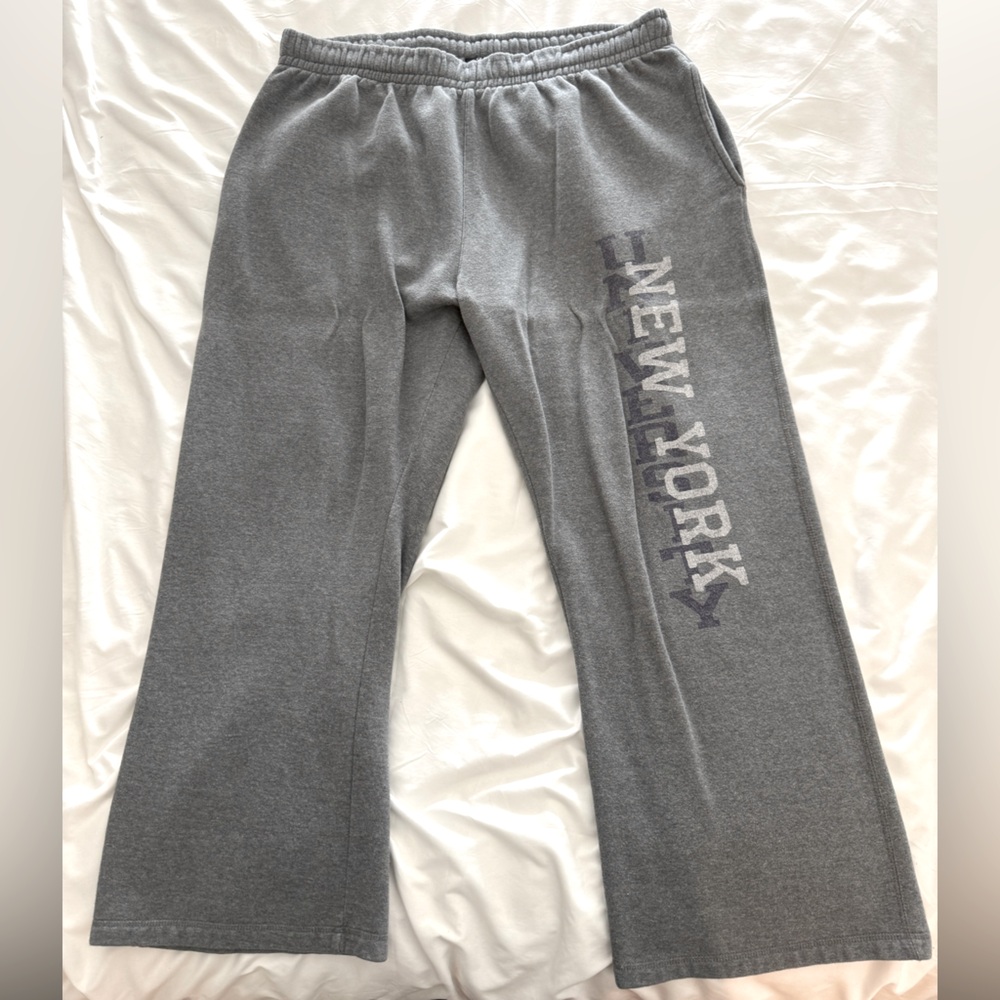 Gray NYU thick sweat Pants